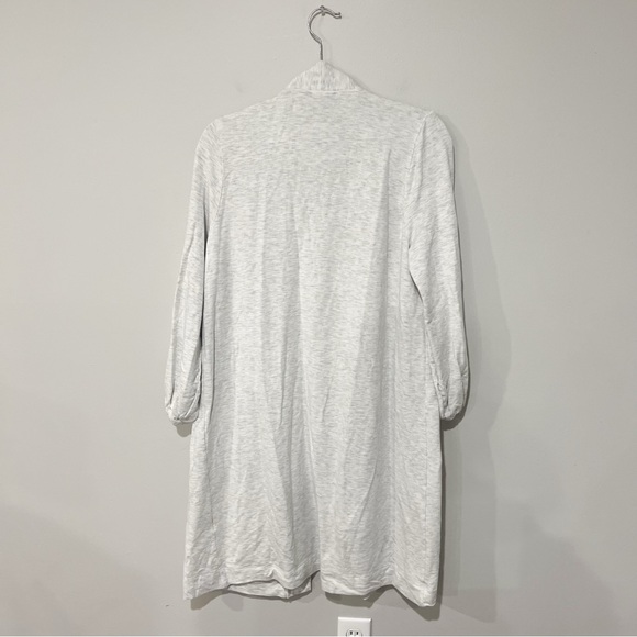 Hatch Nesting Gray Open Robe - Picture 11 of 11